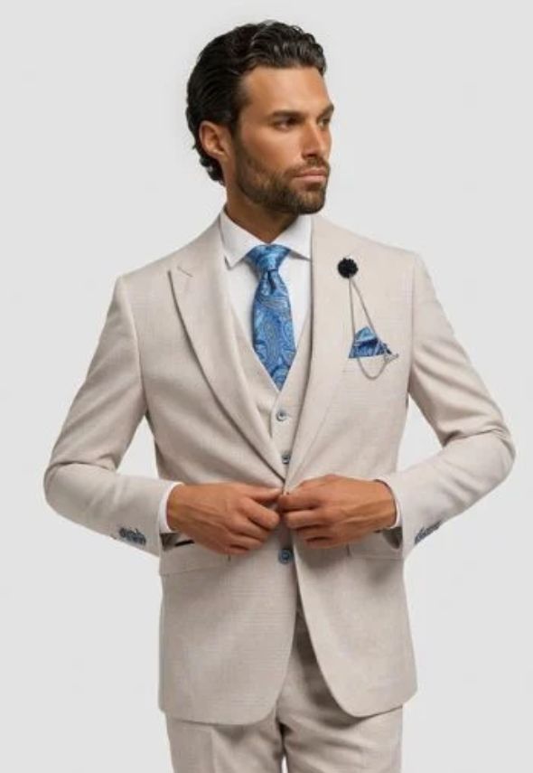 Cavani Caridi Beige Single Breasted Blazer